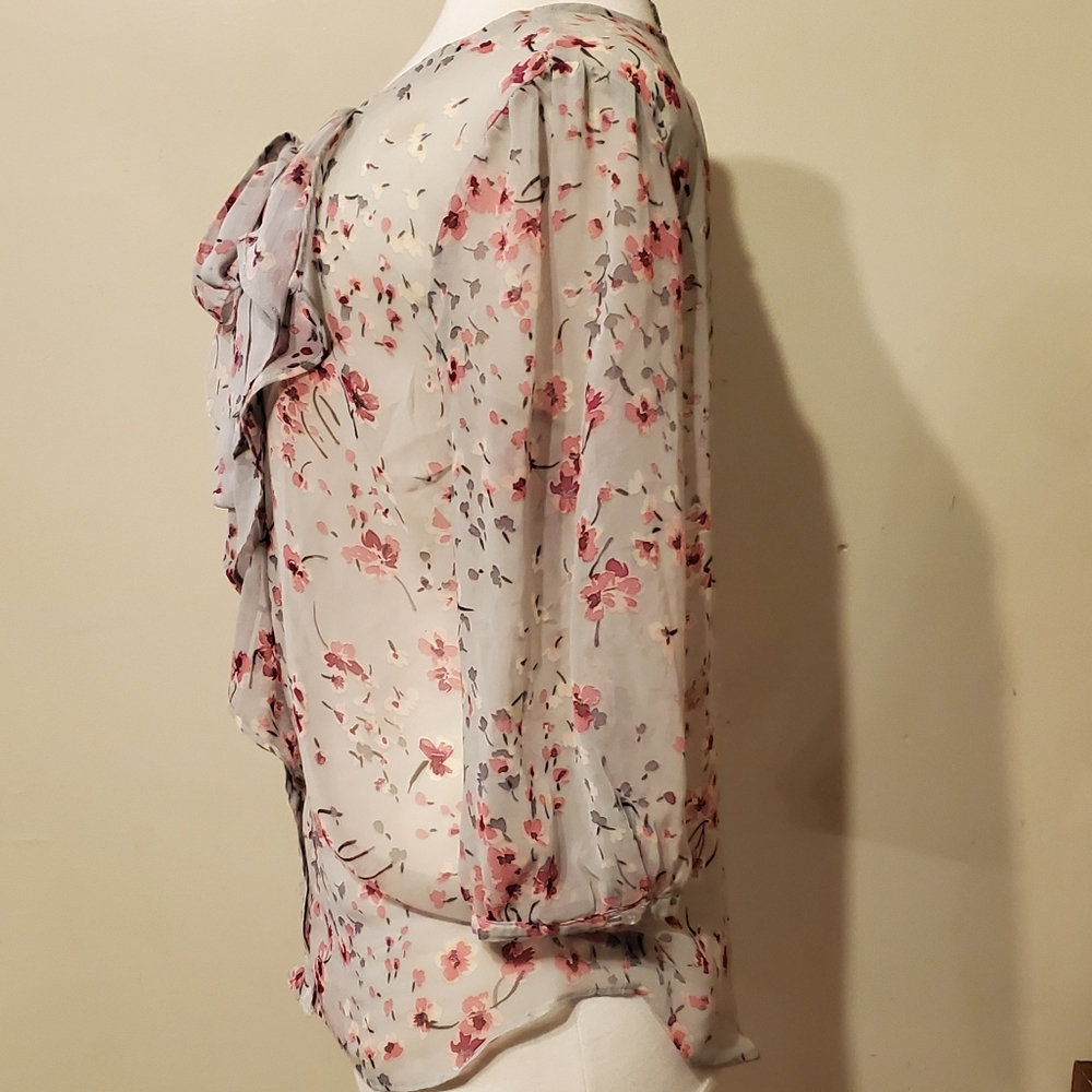 Elle Ruffled Blouse - Picture 3 of 5